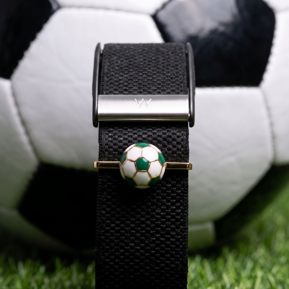 WHOOP Strap Charms Football Ba - Badminton In English recension och pris